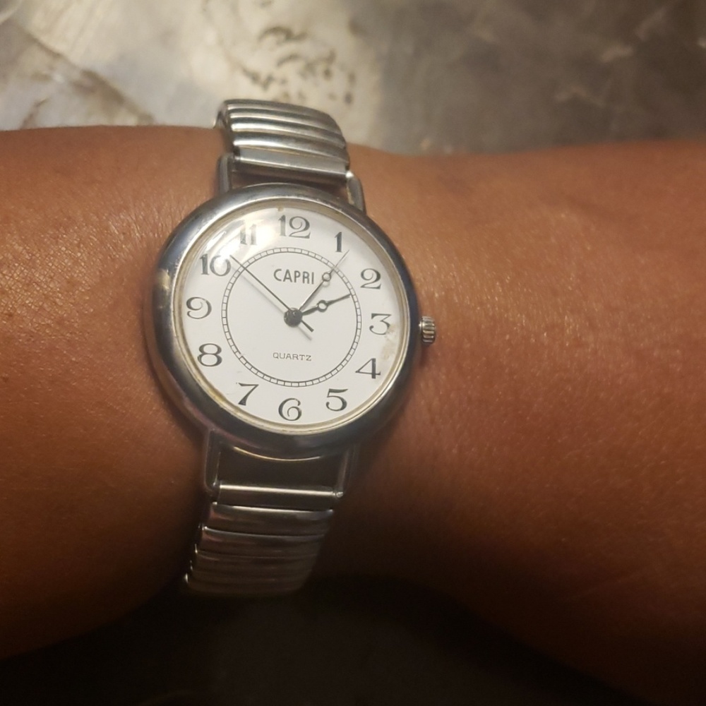 VINTAGE CAPRI WOMEN'S WATCH